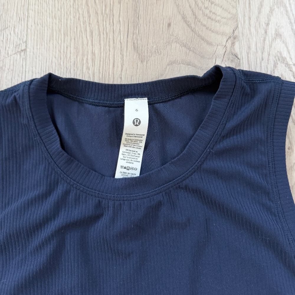 Lululemon -All Aligned Ribbed Midi Dress Navy Blue Sz. 6 - Picture 4 of 7